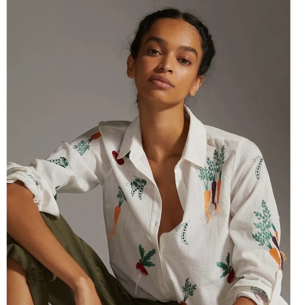 Maeve Anthropologie Embroidered Veggie Garden Button Down Shirt Women's Size 2